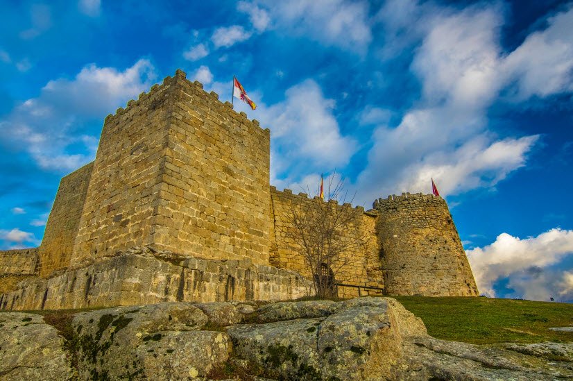 Fortaleza de Ledesma, Spain